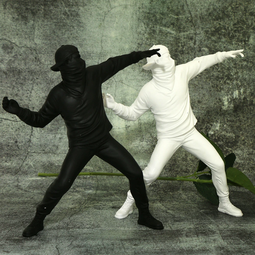 Figurines Banksy Throw Flower Boy Street Art Industrial Wind Statue Decorations living room decoration home decoration Figurine
Figurines Banksy Throw Flower Boy Street Art Industrial Wind Statue Decorations living room decoration home decoration Figurine