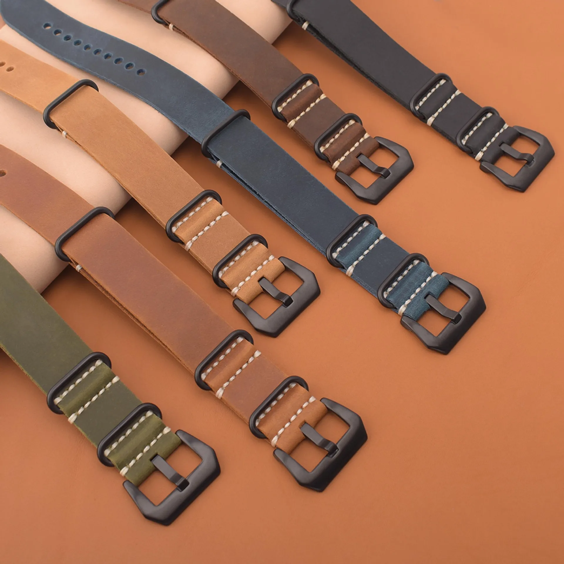 Винтажный кожаный ремешок ручной работы Crazy Horse для Zulu Nato Lederarmband, мужской браслет, аксессуары для часов 20 мм 22 мм 24 мм 26 мм
Винтажный кожаный ремешок ручной работы Crazy Horse для Zulu Nato Lederarmband, мужской браслет, аксессуары для часов 20 мм 22 мм 24 мм 26 мм