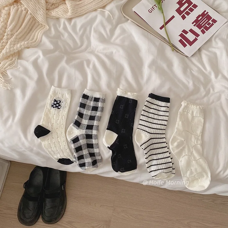 Mesh Breathable Women Socks Stripe Bear Cute Cotton Sock Woman White Black Girls Socks Spring Summer Casual Japanese Soft Sock
Mesh Breathable Women Socks Stripe Bear Cute Cotton Sock Woman White Black Girls Socks Spring Summer Casual Japanese Soft Sock