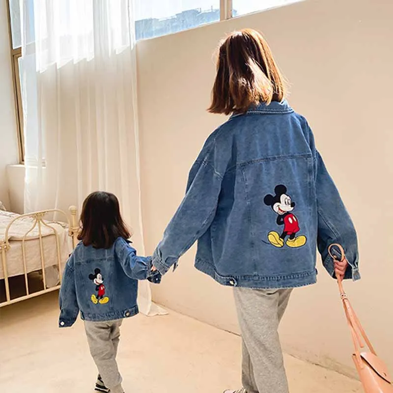 Disney Family Outfits Spring Autumn Mother and Daughter Cartoon Mickey Mouse Jeans Jackets Girls Cardigan Denim Coats Clothes
Disney Family Outfits Spring Autumn Mother and Daughter Cartoon Mickey Mouse Jeans Jackets Girls Cardigan Denim Coats Clothes