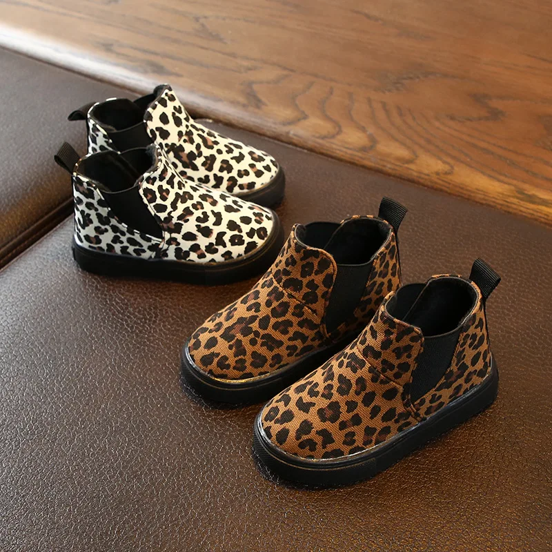 DX88 Autumn Winter Children's Leopard Print Single Boots Boys and Girls Non-Slip Thin Flannel Warm Boots
DX88 Autumn Winter Children's Leopard Print Single Boots Boys and Girls Non-Slip Thin Flannel Warm Boots