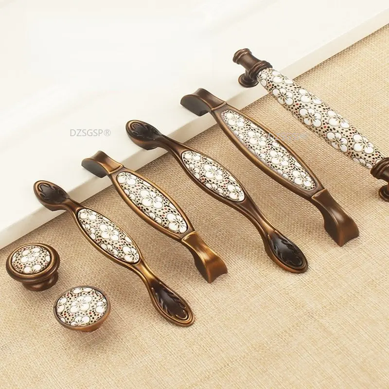 Vintage Drawer Knobs Wardrobe Door Handles Antique Bronze Ceramic Cabinet Handles European Furniture Handle Hardware
Vintage Drawer Knobs Wardrobe Door Handles Antique Bronze Ceramic Cabinet Handles European Furniture Handle Hardware