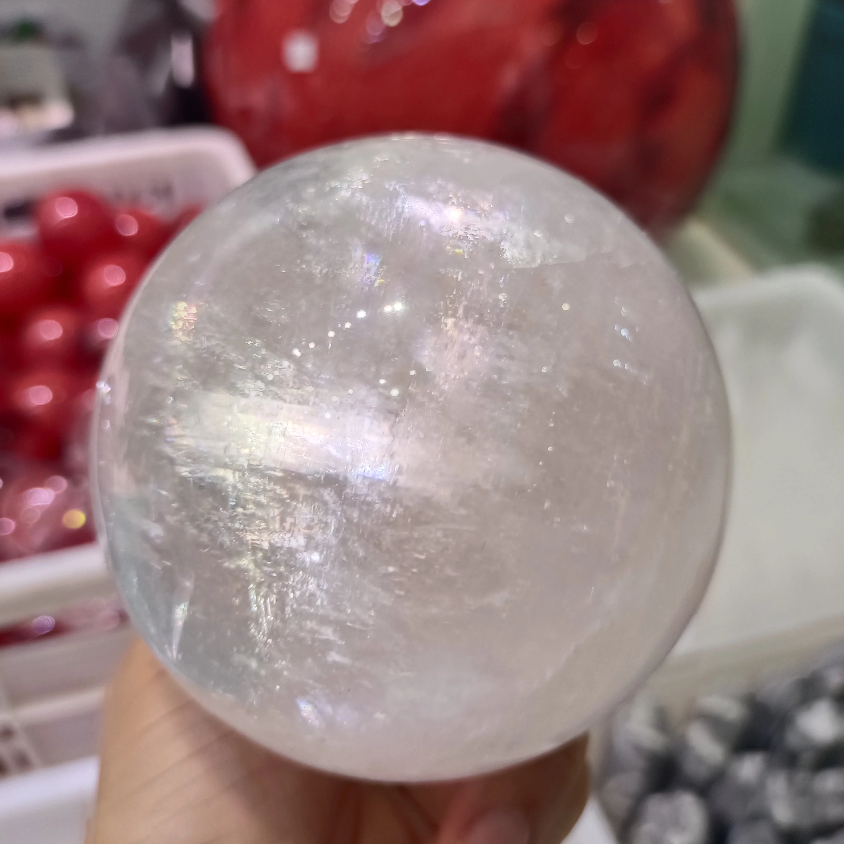 Natural White Calcite Ball Crystal Energy Ore Home Office Decorative Craft Gifts Mineral Reiki Healing
Natural White Calcite Ball Crystal Energy Ore Home Office Decorative Craft Gifts Mineral Reiki Healing