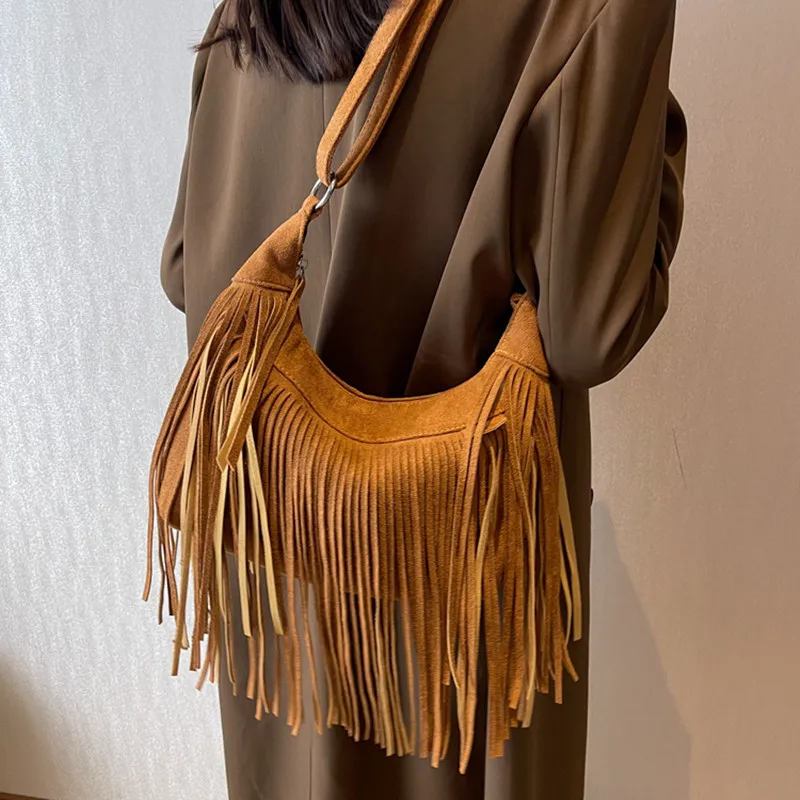 Fashion Tassel Women Shoulder Bags Luxury Faux Suede Designer Handbags Large Capacity Crossbody Bags For Women 2022 Purses Sac
Fashion Tassel Women Shoulder Bags Luxury Faux Suede Designer Handbags Large Capacity Crossbody Bags For Women 2022 Purses Sac