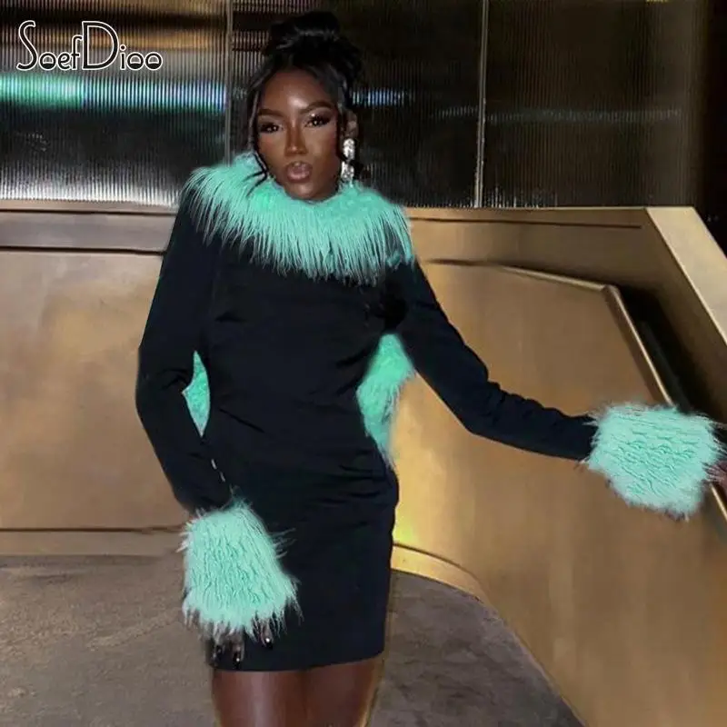 Soefdioo Fluffy Feather Patchwork Fashion Backless Long Sleeve Short Dress Women Fall 2023 Sexy Party Vestidos Evening Dresses 
Soefdioo Fluffy Feather Patchwork Fashion Backless Long Sleeve Short Dress Women Fall 2023 Sexy Party Vestidos Evening Dresses