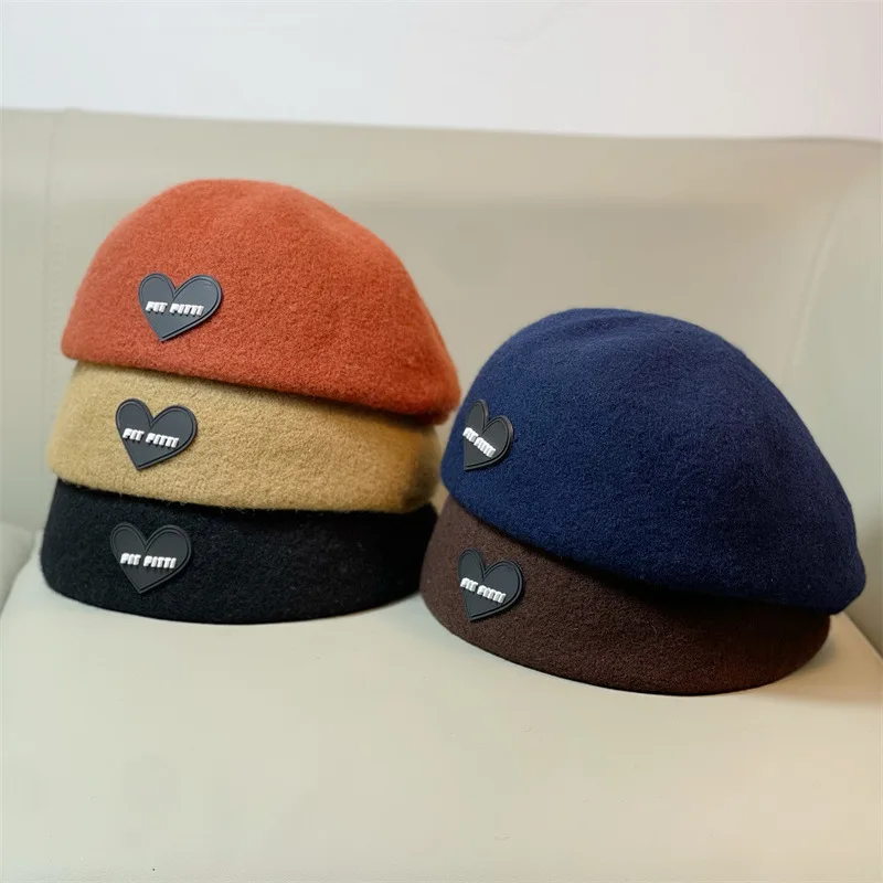 Love anti-wear forward hat Net hot girls Sweet Cool Wool beret Women's Big head circumference autumn and winter painter hat show
Love anti-wear forward hat Net hot girls Sweet Cool Wool beret Women's Big head circumference autumn and winter painter hat show
