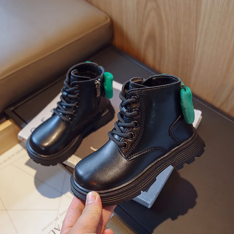 Ботинки для девочек, новинка осень-зима 2022, модная детская хлопковая обувь, удобные ботильоны с бантом, детские короткие ботинки H455
Ботинки для девочек, новинка осень-зима 2022, модная детская хлопковая обувь, удобные ботильоны с бантом, детские короткие ботинки H455