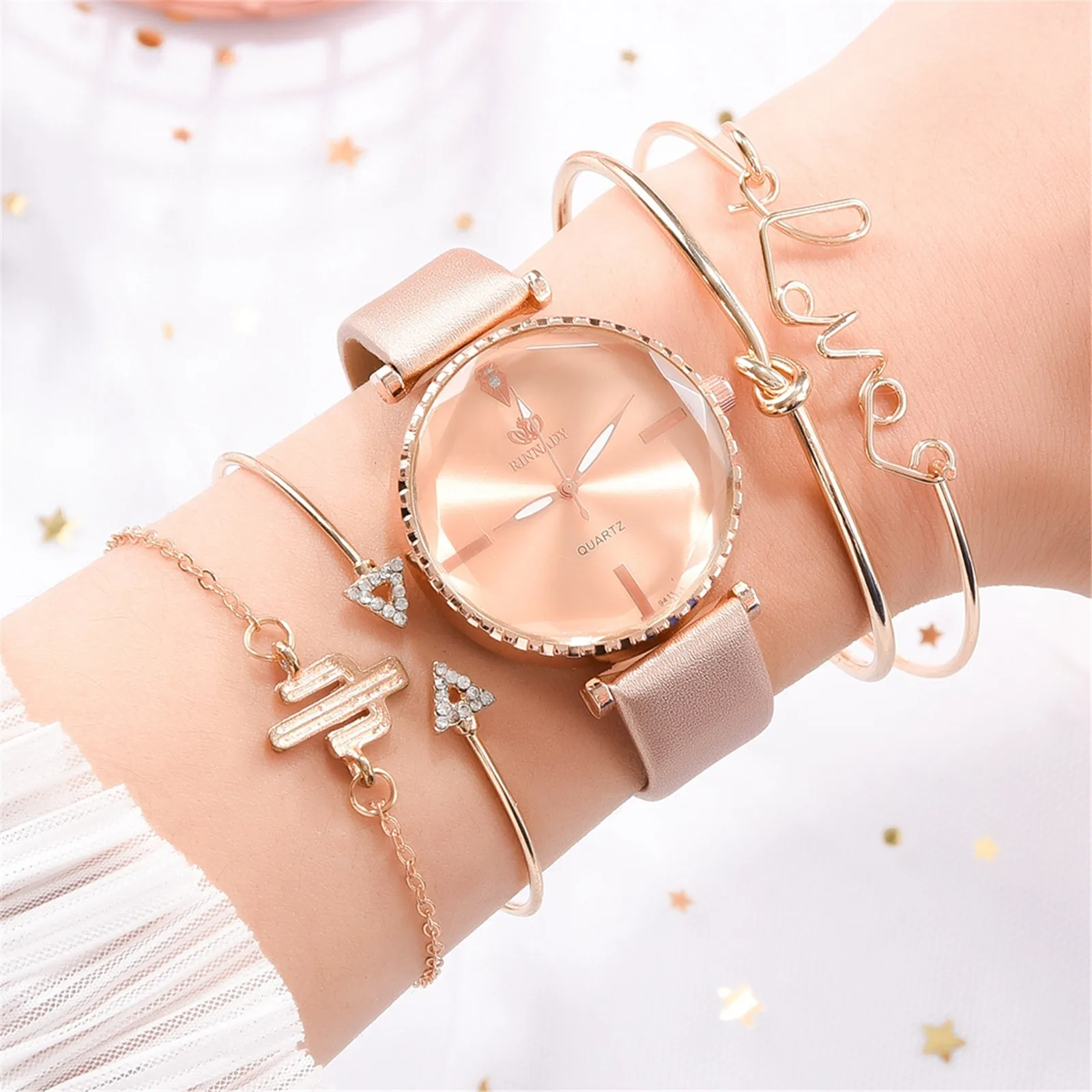 Ladies Set Quartz Trend Watch Bracelet QUARTZ Luxury Party Fashion Watch set Antique Watches Men
Ladies Set Quartz Trend Watch Bracelet QUARTZ Luxury Party Fashion Watch set Antique Watches Men