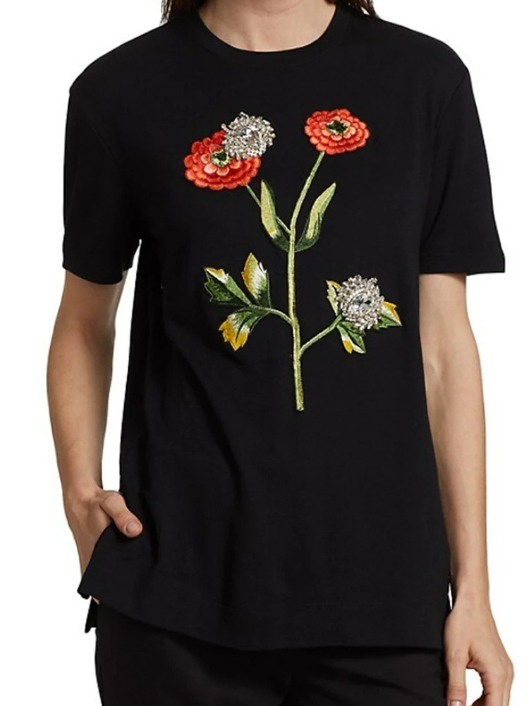 Designer's New Summer Women's High end Embroidery Hot Diamond Round Neck Short Sleeve T-shirt Tank Top
Designer's New Summer Women's High end Embroidery Hot Diamond Round Neck Short Sleeve T-shirt Tank Top