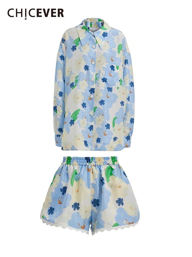 CHICEVER Print Two Piece Set For Women Lapel Long Sleeve Loose Tops Elastic Waist Straight Shorts Casual Sets Female 2022 New 
CHICEVER Print Two Piece Set For Women Lapel Long Sleeve Loose Tops Elastic Waist Straight Shorts Casual Sets Female 2022 New