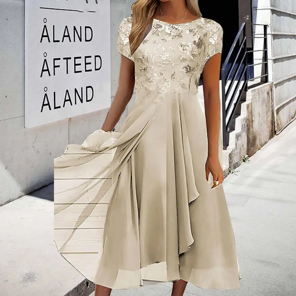 New Elegant Green Party Dress Women O Neck Lace Half Sleeve Prom Dresses For Women Solid A-Line Dress Boho Sexy Long Dress 
New Elegant Green Party Dress Women O Neck Lace Half Sleeve Prom Dresses For Women Solid A-Line Dress Boho Sexy Long Dress