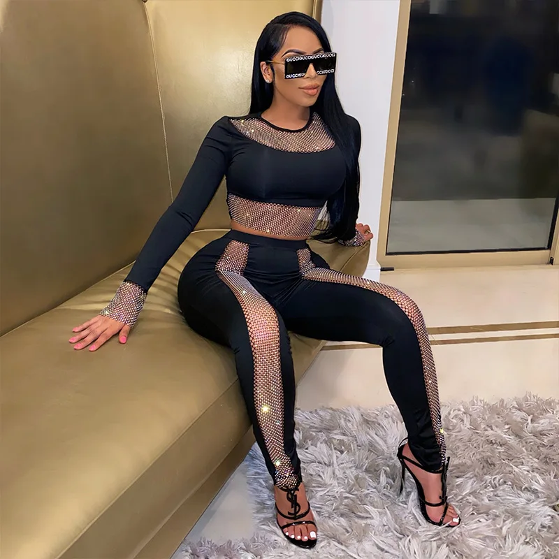 Women Crystal Diamonds Crop Top Two Piece Set Sexy Long Sleeve Mesh Stitching Jogger Pants Party Clubwear Matching Outfit Set
Women Crystal Diamonds Crop Top Two Piece Set Sexy Long Sleeve Mesh Stitching Jogger Pants Party Clubwear Matching Outfit Set