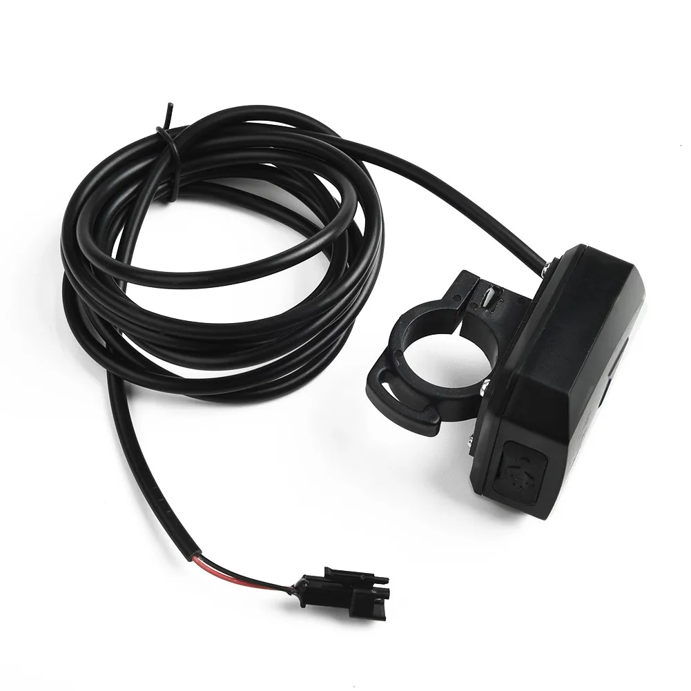 1 Pcs Electric Bike Bicycle USB Charger Rubber Output 5V 2A For Mobile Phones Ebike Soft Rubber Sleeve Dustproof
1 Pcs Electric Bike Bicycle USB Charger Rubber Output 5V 2A For Mobile Phones Ebike Soft Rubber Sleeve Dustproof