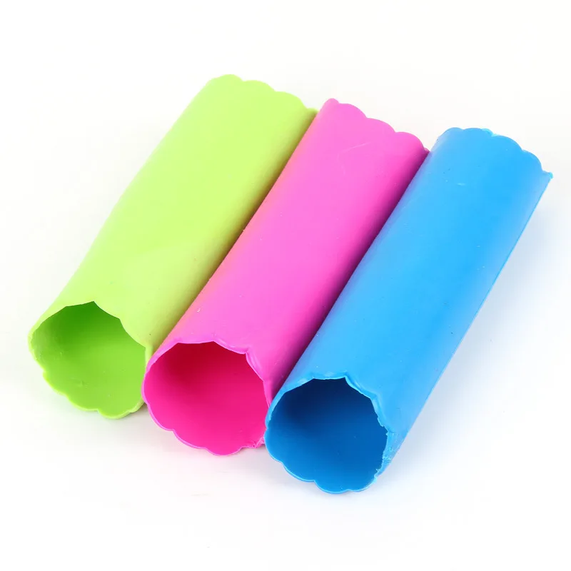 Garlic Stripper Tube Peeling Garlic Peeling Silicone Garlic Peeler Peel Household Useful Kitchen Tools Non-toxic Safety Gadget
Garlic Stripper Tube Peeling Garlic Peeling Silicone Garlic Peeler Peel Household Useful Kitchen Tools Non-toxic Safety Gadget