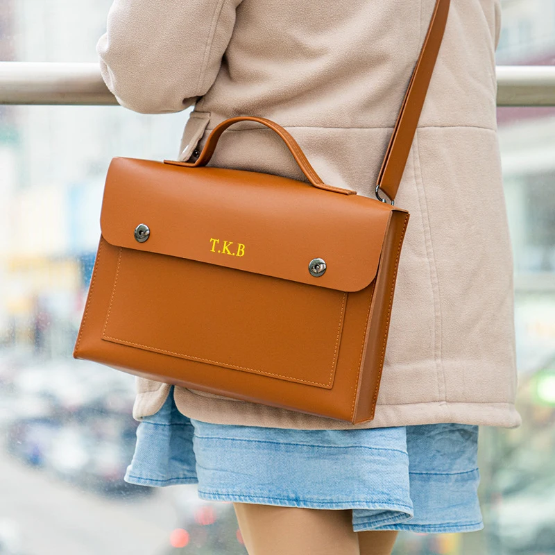 2023 New Laptop Hand Bag Free Print Name Inner Bag for MacBook 13inch Messenger Single Shoulder Computer Bag for MacBook 14 inch
2023 New Laptop Hand Bag Free Print Name Inner Bag for MacBook 13inch Messenger Single Shoulder Computer Bag for MacBook 14 inch