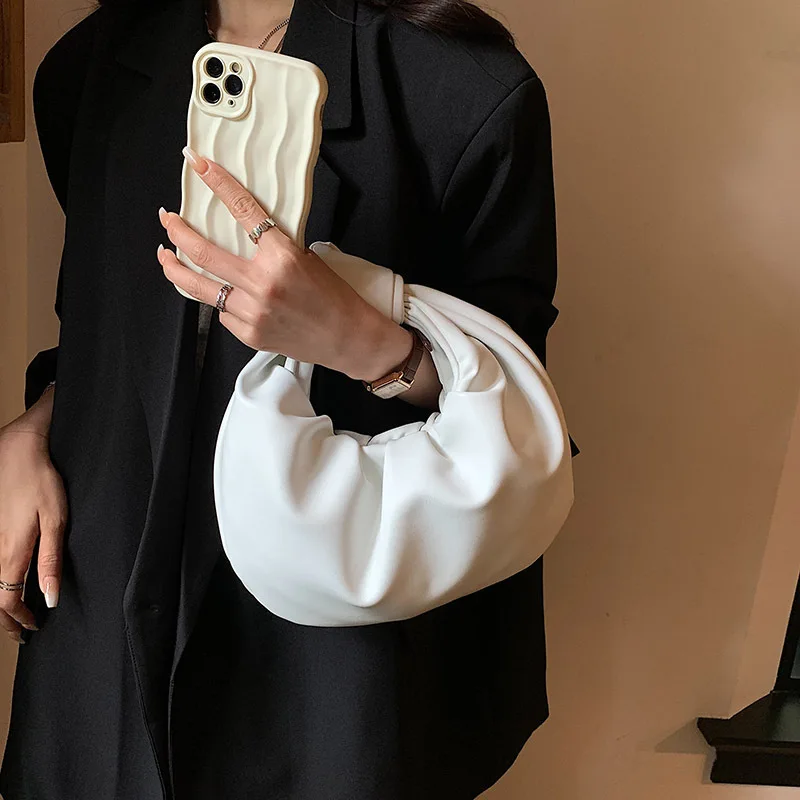 Wrinkle Underarm Bag for Women's 2023 Summer New Small Fresh Fashion Handbag Small and Large Capacity One Shoulder Cloud Bag
Wrinkle Underarm Bag for Women's 2023 Summer New Small Fresh Fashion Handbag Small and Large Capacity One Shoulder Cloud Bag