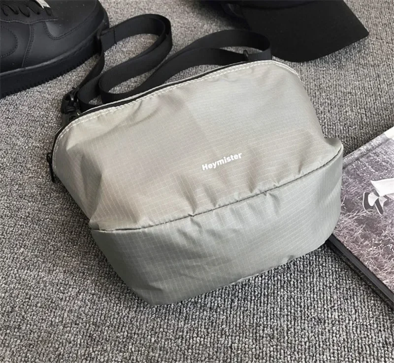 Bag Travel Shoulder Nylon Messenger Waterproof Japan Phone Bag Outdoor And Bag Trendy Korea Portable
Bag Travel Shoulder Nylon Messenger Waterproof Japan Phone Bag Outdoor And Bag Trendy Korea Portable
