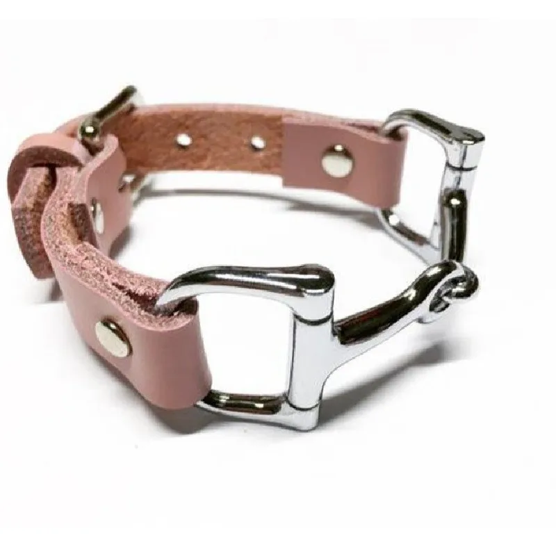 Large Equestrian Horse Bit Bracelet for Women Men Buffalo Snaffle Bit Bracelet with Brown/Green/Pink Thick Leather Cuff RA046
Large Equestrian Horse Bit Bracelet for Women Men Buffalo Snaffle Bit Bracelet with Brown/Green/Pink Thick Leather Cuff RA046