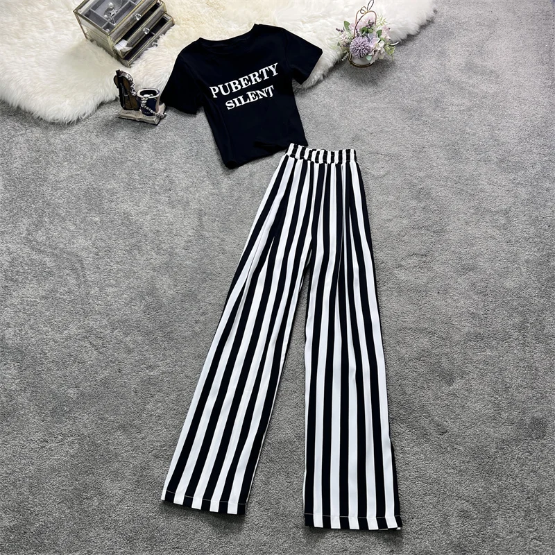 Korean Fashion Short T-shirt Female Letter Black Top + High Waist Vertical Stripe Casual Wide Leg Pants Female 2-piece Suit
Korean Fashion Short T-shirt Female Letter Black Top + High Waist Vertical Stripe Casual Wide Leg Pants Female 2-piece Suit