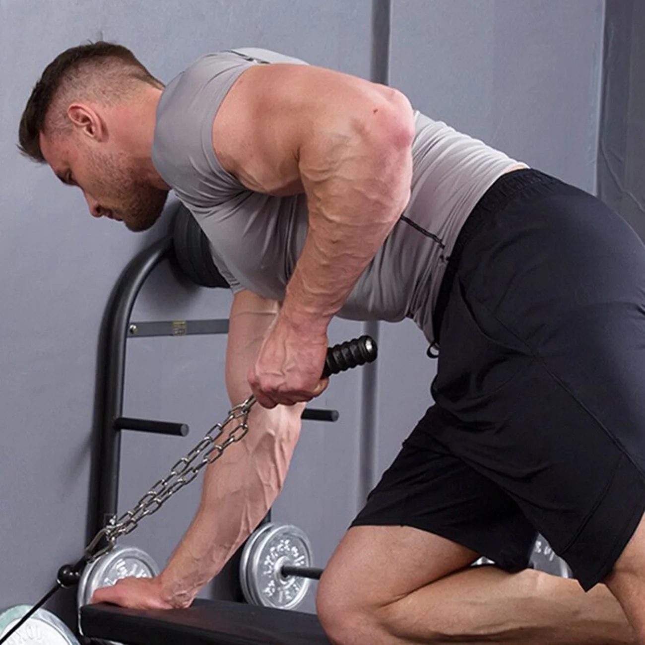 2Pcs Push Down Single Gym Handle Triceps Strength Pull Up Hand Grips for Cable Machine Attachment Arm Fitness Equipment
2Pcs Push Down Single Gym Handle Triceps Strength Pull Up Hand Grips for Cable Machine Attachment Arm Fitness Equipment