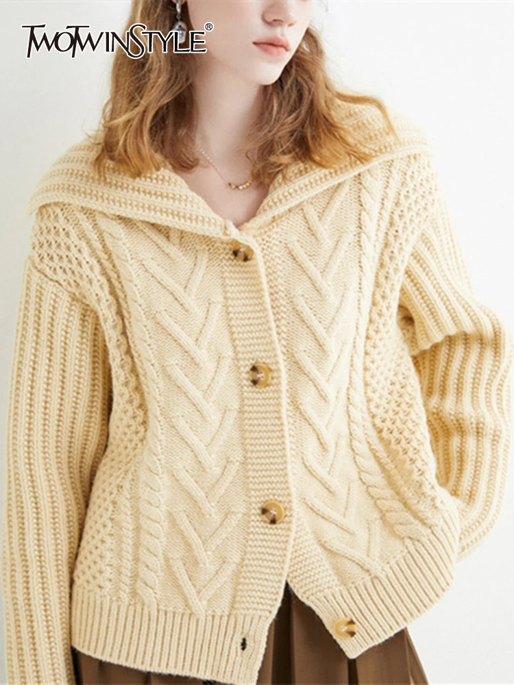 TWOTWINSTYLE Solid Minimalist Sweaters For Women Lapel Long Sleeve Patchwork Single Breasted Knitting Sweater Female Fashion New
TWOTWINSTYLE Solid Minimalist Sweaters For Women Lapel Long Sleeve Patchwork Single Breasted Knitting Sweater Female Fashion New