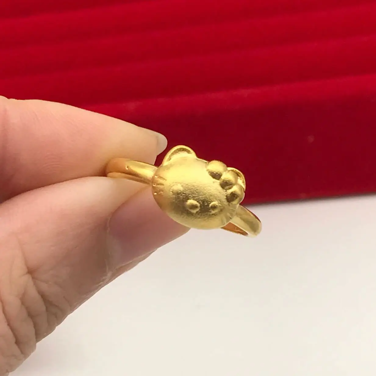Hello Kitty Women's Ring Plated Accessories Fashion Alluvial Gold Ring Ornaments Gifts
Hello Kitty Women's Ring Plated Accessories Fashion Alluvial Gold Ring Ornaments Gifts