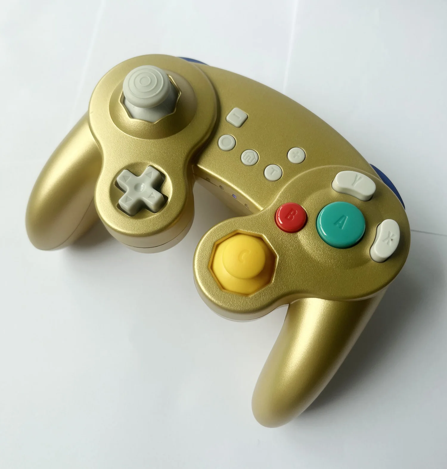 Exlene gamecube Control nintendo switch, совместимый с Nintendo Switch Pro Gamepad, Wakeup, Turbo, 480 мАч, беспроводное управление ПК
Exlene gamecube Control nintendo switch, совместимый с Nintendo Switch Pro Gamepad, Wakeup, Turbo, 480 мАч, беспроводное управление ПК