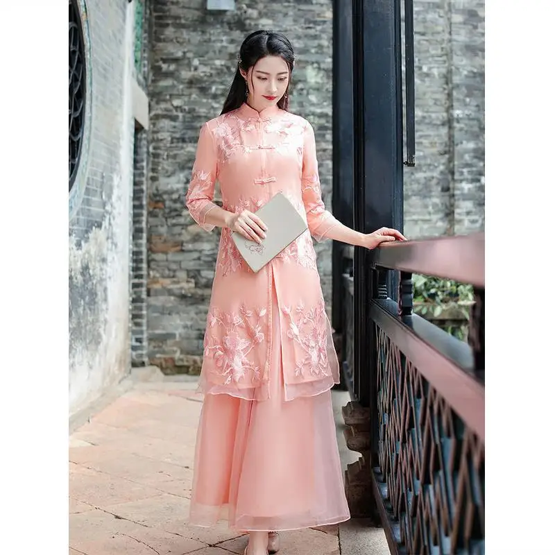 Folk-custom Women's Clothing Autumn New Slimming Retro Improved Cheongsam Retro Western Style Dress Pants Set Two-piece Suit
Folk-custom Women's Clothing Autumn New Slimming Retro Improved Cheongsam Retro Western Style Dress Pants Set Two-piece Suit