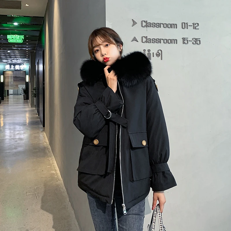 Pie Overcome Women's Short Winter New Cotton-padded Coat Women's Big Hair Collar Removable Down Cotton-padded Coat
Pie Overcome Women's Short Winter New Cotton-padded Coat Women's Big Hair Collar Removable Down Cotton-padded Coat