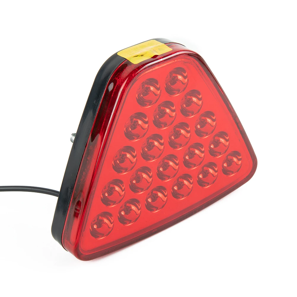 Universal Brake Signal Lamp F1 Style Triangle Sporty LED Rear Fog Light Tail Third Brake Lamp Tail Stop Strobe Light
Universal Brake Signal Lamp F1 Style Triangle Sporty LED Rear Fog Light Tail Third Brake Lamp Tail Stop Strobe Light