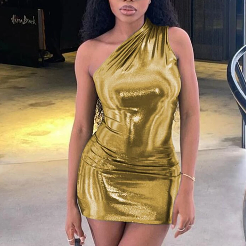 New Pu Leather Strapless Sleeveless Dress Draped Prom Dress Sexy Slim Fit Bodycon Solid Color Slanted Shoulder Sleeveless Skirt
New Pu Leather Strapless Sleeveless Dress Draped Prom Dress Sexy Slim Fit Bodycon Solid Color Slanted Shoulder Sleeveless Skirt