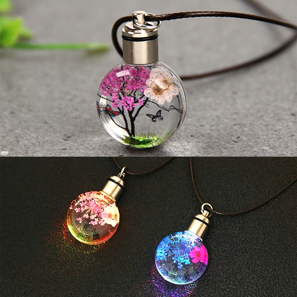 New Luminous Dried Flower Butterfly Glass Ball Car Pendant Car Craft Decoration Pendant Car Interior Decor Car Accessories
New Luminous Dried Flower Butterfly Glass Ball Car Pendant Car Craft Decoration Pendant Car Interior Decor Car Accessories
