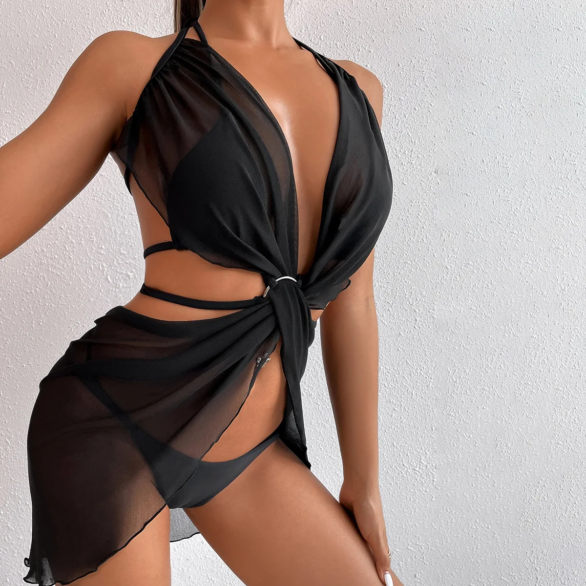 LULU LVGG European and American new mesh swimsuit ladies black bikini swimsuit three-piece bikini
LULU LVGG European and American new mesh swimsuit ladies black bikini swimsuit three-piece bikini