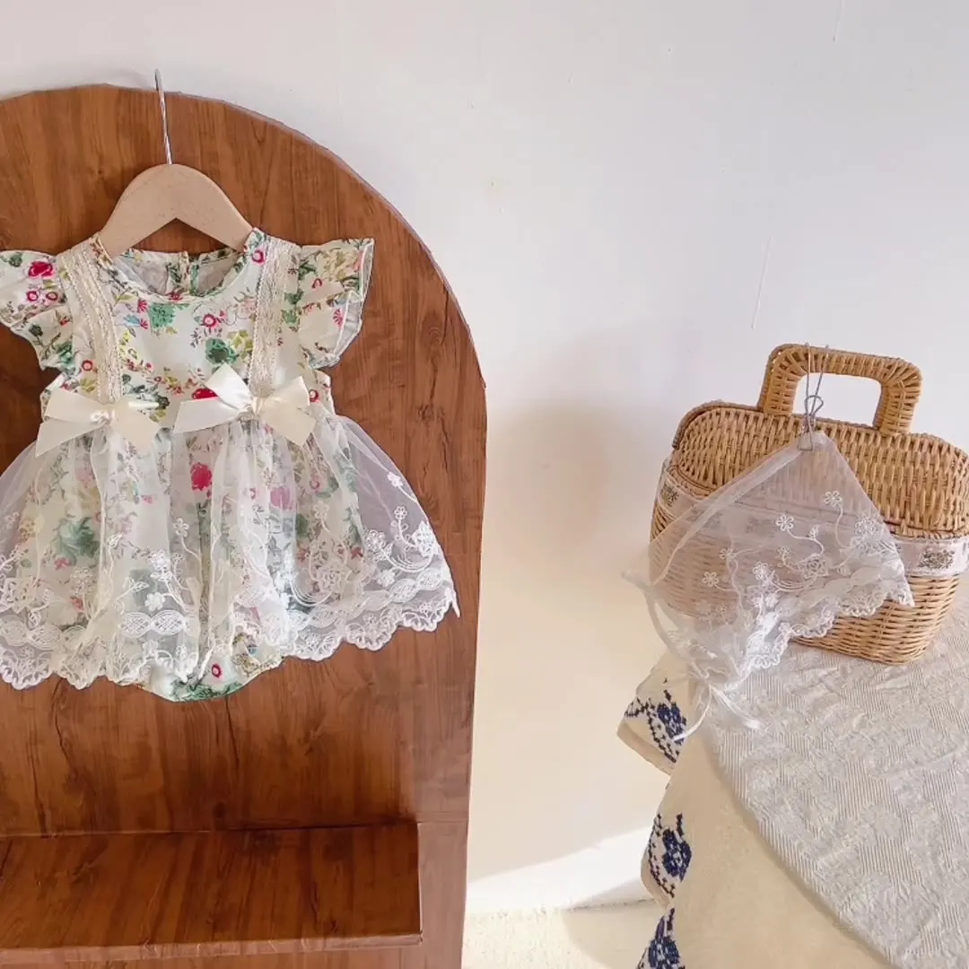 2022 Summer Baby Girl Baby Sleeve Romper Sleeveless Romper Floral Mesh Baby Wrap Two Piece Set Of Clothes And Hat Bodysuit
2022 Summer Baby Girl Baby Sleeve Romper Sleeveless Romper Floral Mesh Baby Wrap Two Piece Set Of Clothes And Hat Bodysuit