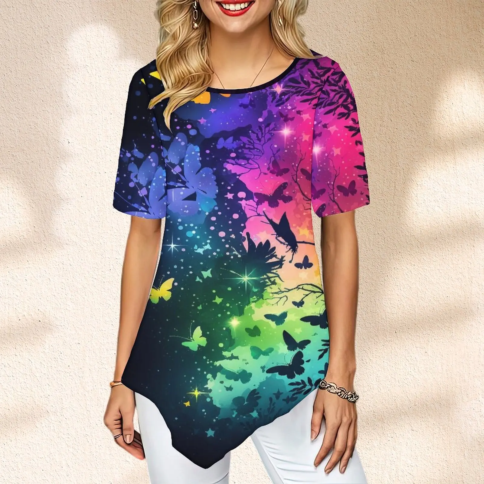 Футболка женская с цветочным принтом и коротким рукавом
Футболка женская с цветочным принтом и коротким рукавом