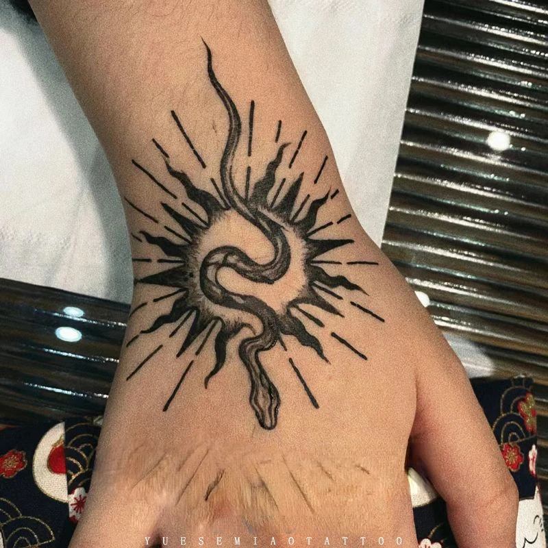 Hip Hop Dark Sun Viper Juice Tattoo Stickers Waterproof Temporary Tattoos Y2K Fake Tattoo Punk Tatoo Cute Tatuaje Art Wholesale
Hip Hop Dark Sun Viper Juice Tattoo Stickers Waterproof Temporary Tattoos Y2K Fake Tattoo Punk Tatoo Cute Tatuaje Art Wholesale
