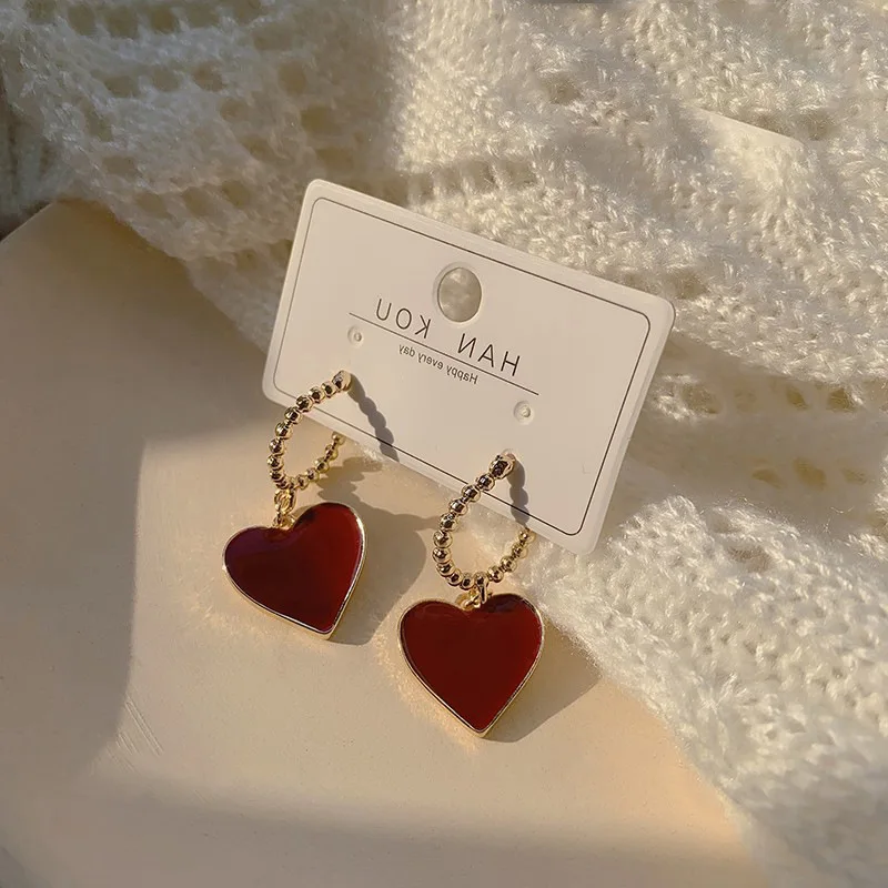 Simple Imitation Pearl Red Love Heart Earrings For Female Temperament Stud Earrings 2022 Trendy Elegant Fashion Wedding Jewelry
Simple Imitation Pearl Red Love Heart Earrings For Female Temperament Stud Earrings 2022 Trendy Elegant Fashion Wedding Jewelry