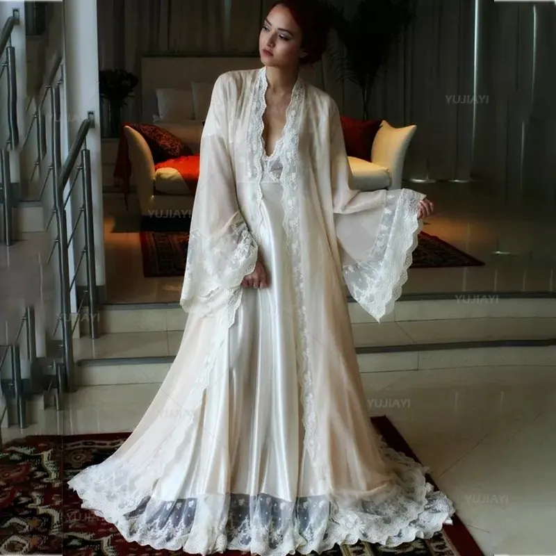 Chiffon Lace Bridal Robe Lingerie V Neck Wedding Silk Satin Wedding Bridal Sleepwear Two Pieces White Prom Party Kimono Pajamas
Chiffon Lace Bridal Robe Lingerie V Neck Wedding Silk Satin Wedding Bridal Sleepwear Two Pieces White Prom Party Kimono Pajamas