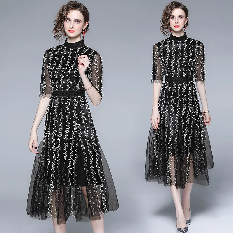 New Women's Runway Show Summer Heavy Industry Embroidery Stand Collar Short Sleeve Mesh Splicing Water-soluble Lace Waist Dress
New Women's Runway Show Summer Heavy Industry Embroidery Stand Collar Short Sleeve Mesh Splicing Water-soluble Lace Waist Dress