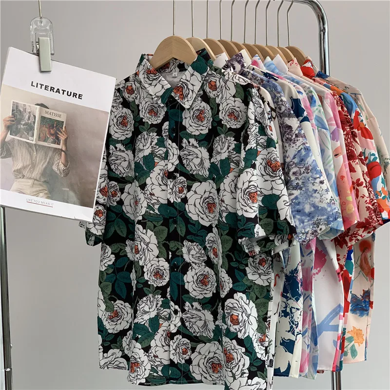EBAIHUI Blouses Shirts Flower Printed Loose Summer Top Short Sleeve Harajuku Streetwear Students Vintage Retro Men Shirt New
EBAIHUI Blouses Shirts Flower Printed Loose Summer Top Short Sleeve Harajuku Streetwear Students Vintage Retro Men Shirt New