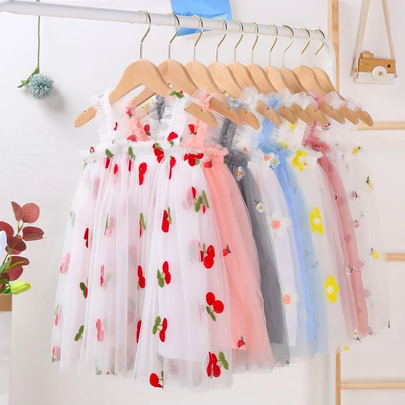 INS Hot Style Children's Dress Summer New Arrival Sling Girls Fashion Dress Embroidered Sweet Gauze Dress Kids Princess Dress
INS Hot Style Children's Dress Summer New Arrival Sling Girls Fashion Dress Embroidered Sweet Gauze Dress Kids Princess Dress