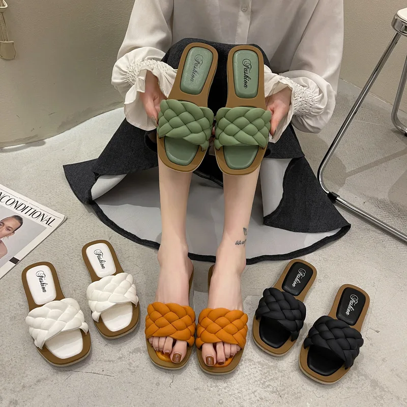 Summer Women Shoes Platform Bath Slippers Wedge Beach Flip Flops Shoes Women's New 2022 Female Square Heel Slippers
Summer Women Shoes Platform Bath Slippers Wedge Beach Flip Flops Shoes Women's New 2022 Female Square Heel Slippers