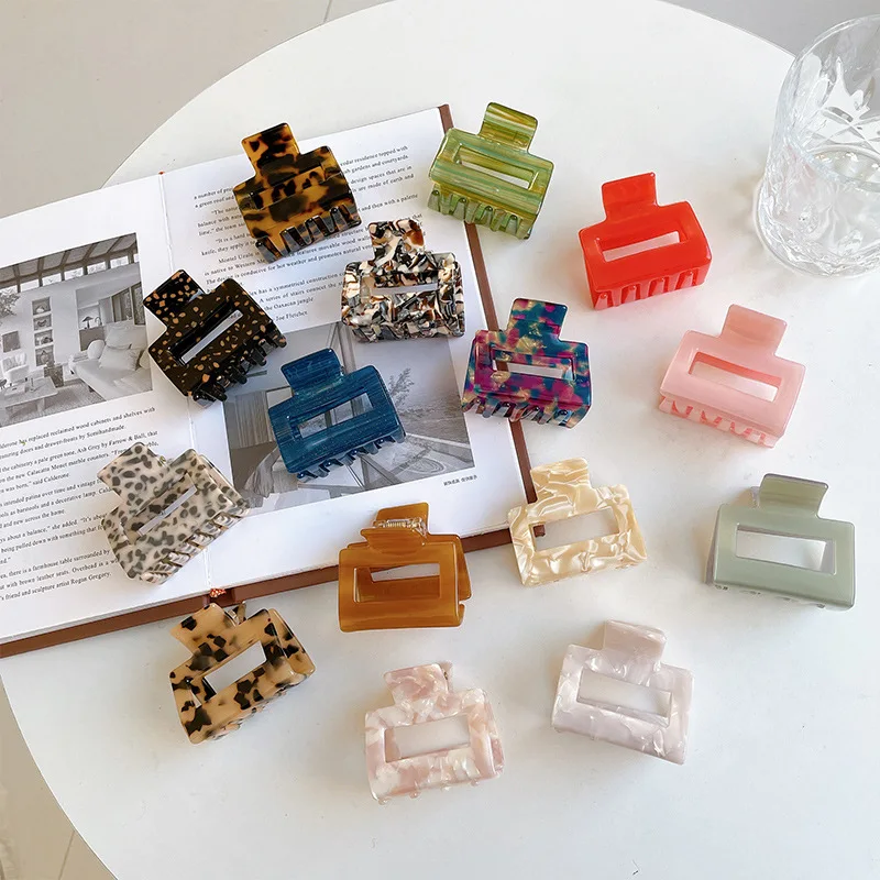 Temperament Clip Hair Clips for Women Fashion Simplicity Acetic Acid Geometry Accessories Girls Accessory Korean New Headwear
Temperament Clip Hair Clips for Women Fashion Simplicity Acetic Acid Geometry Accessories Girls Accessory Korean New Headwear