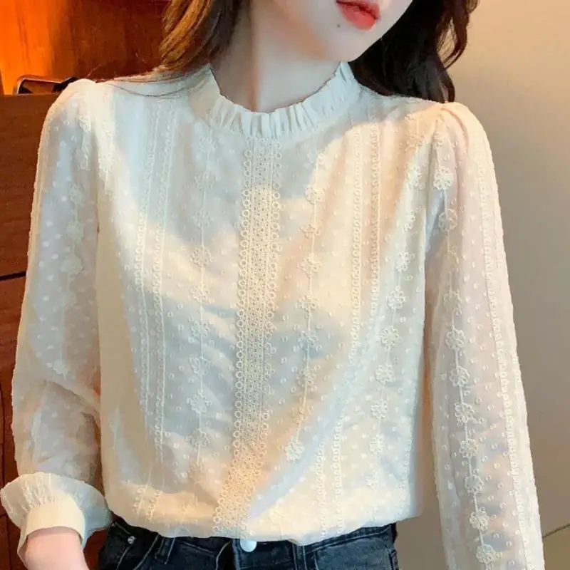 Elegant Chiffon Lace Patchwork Beige Blouse Stand Collar Long Sleeve Embroidery Mesh Shirts Korean Chic Women Clothing Tops
Elegant Chiffon Lace Patchwork Beige Blouse Stand Collar Long Sleeve Embroidery Mesh Shirts Korean Chic Women Clothing Tops