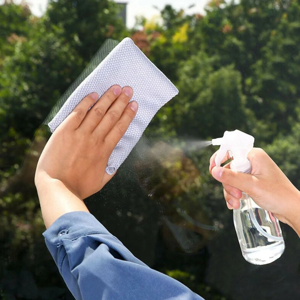 Without Leakage Watering Equipment Clear Spray Bottle Transparent 18.8*5.7*5.7cm For Essential Oils Light-weight
Without Leakage Watering Equipment Clear Spray Bottle Transparent 18.8*5.7*5.7cm For Essential Oils Light-weight