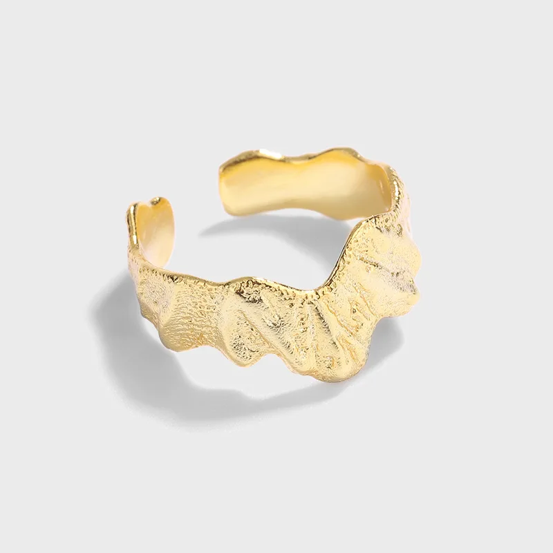 Korean version of sterling silver open ring minimalist niche design sense irregular bark texture street shooting all-match
Korean version of sterling silver open ring minimalist niche design sense irregular bark texture street shooting all-match
