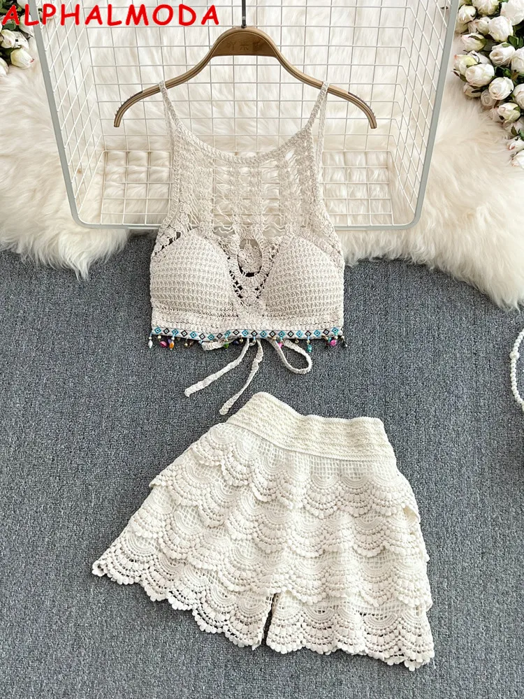 ALPHALMODA 2022 Summer Beaded Crotchet Camisole Top + Shorts Women 2pcs Sexy Beach Suit Set
ALPHALMODA 2022 Summer Beaded Crotchet Camisole Top + Shorts Women 2pcs Sexy Beach Suit Set