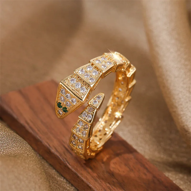 2022 Snake Bling Zircon Ring with Stone for Women Wedding Engagement Fashion Luxury Jewelry 
2022 Snake Bling Zircon Ring with Stone for Women Wedding Engagement Fashion Luxury Jewelry