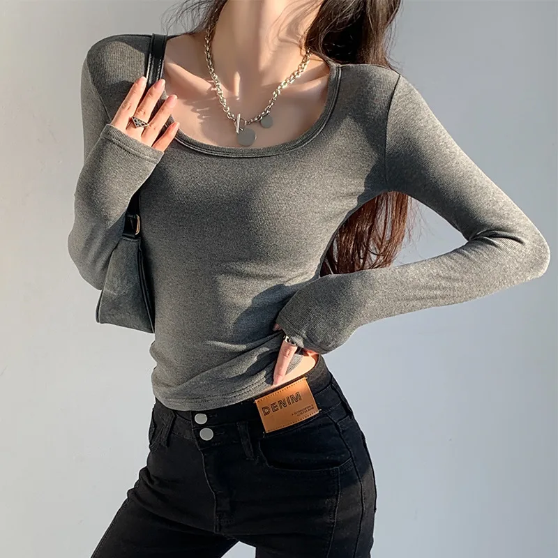 Undercoat Women's New Korean Version Versatile Foreign Style Autumn and Winter Frosted Long Sleeve T-Neck Slim Fit Top
Undercoat Women's New Korean Version Versatile Foreign Style Autumn and Winter Frosted Long Sleeve T-Neck Slim Fit Top