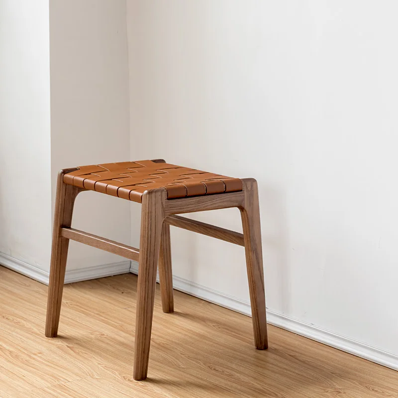 Solid wooden stools, low stools, household shoe changing stools, woven small benches, creative footrests, dining tables, stools,
Solid wooden stools, low stools, household shoe changing stools, woven small benches, creative footrests, dining tables, stools,